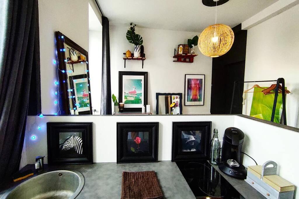 La Galerie - Hypercentre - Atypique - Lit Double Apartment แซงต์-บรีเออ ภายนอก รูปภาพ